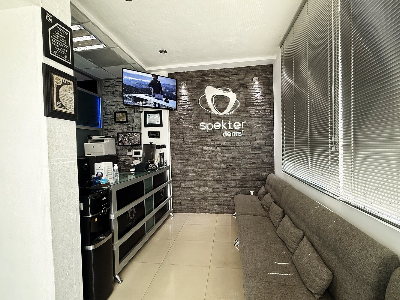 Recepción de Clínica Dental Spekter en Cuernavaca