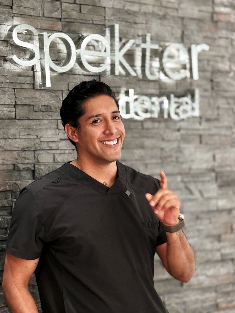 Dr. Osmar Levin Barajas, director de Dental Spekter